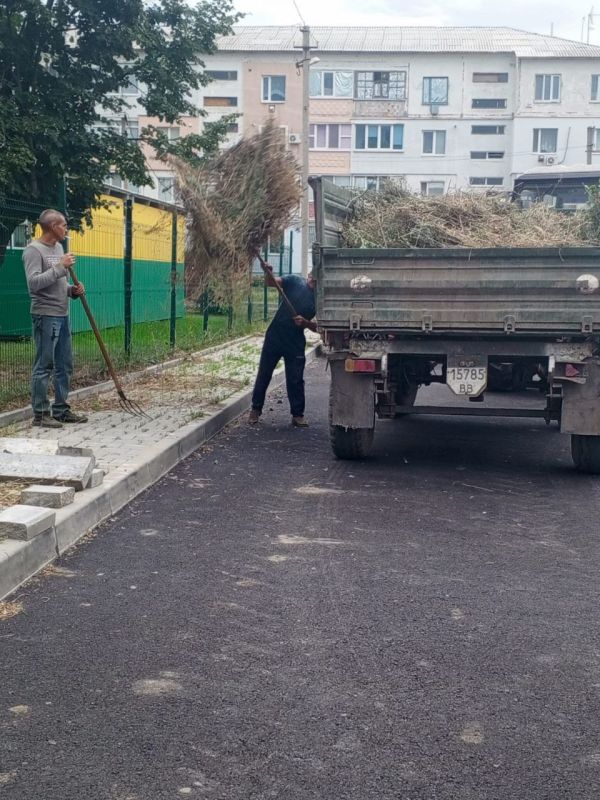 Коммунальные службы принято ругать Коммунальные службы принято ругать