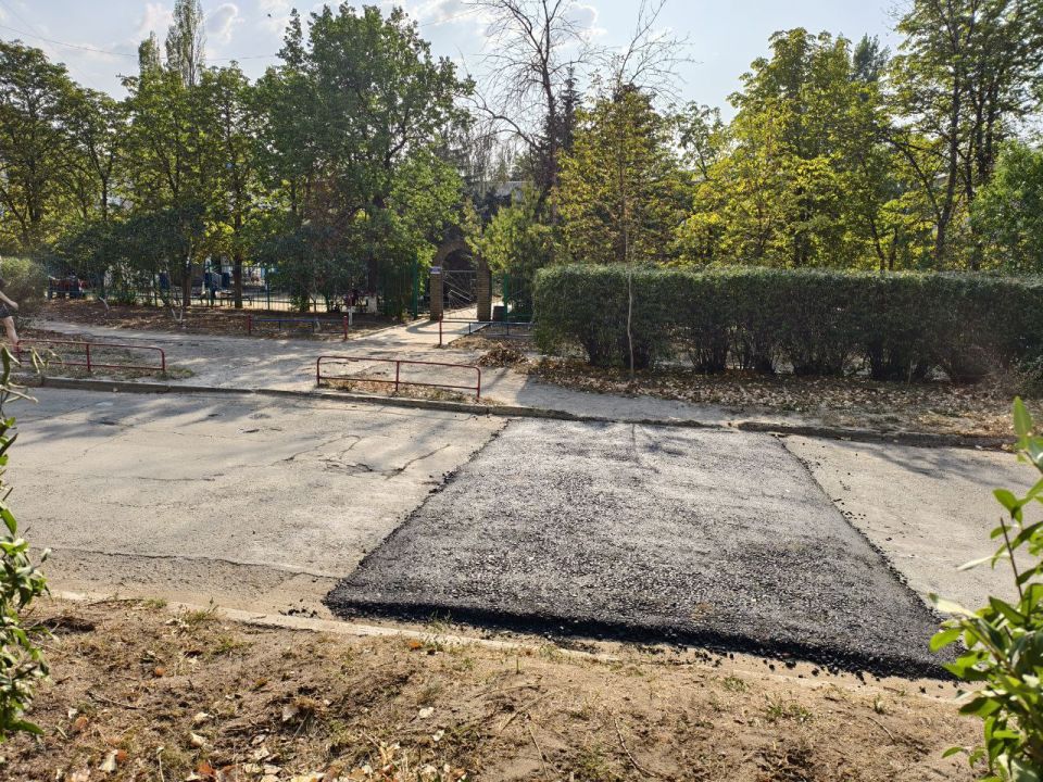 В Лутугино повысили безопасность дорожного движения вблизи образовательных учреждений В Лутугино повысили безопасность дорожного движения вблизи образовательных учреждений