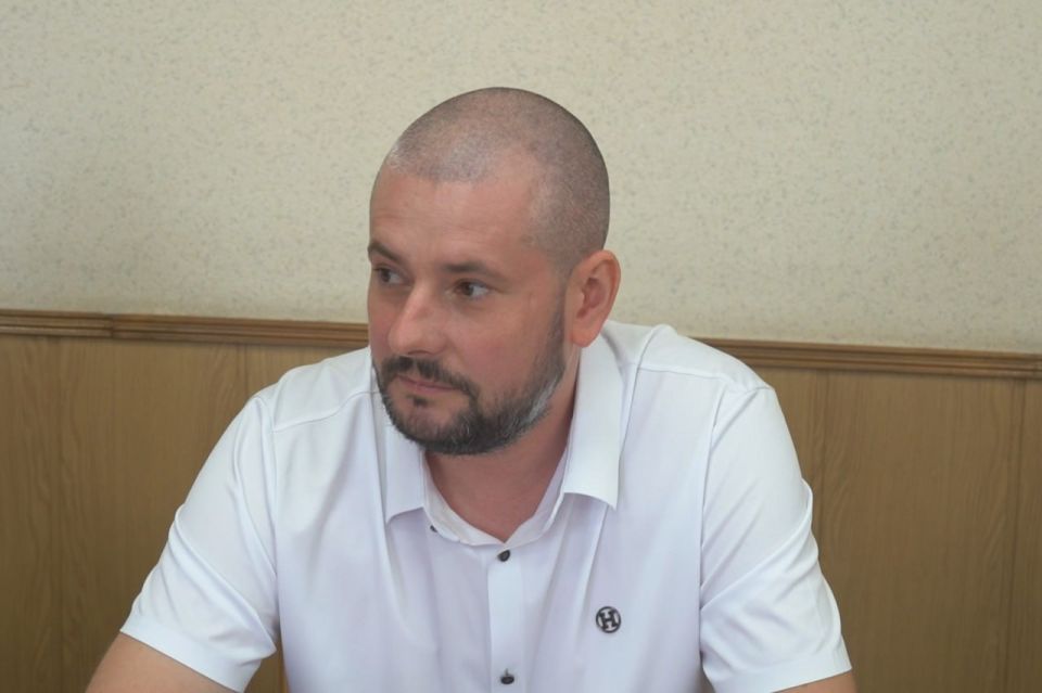 Андрей Сухачев: О жилом фонде говорили на аппаратном совещании Андрей Сухачев: О жилом фонде говорили на аппаратном совещании