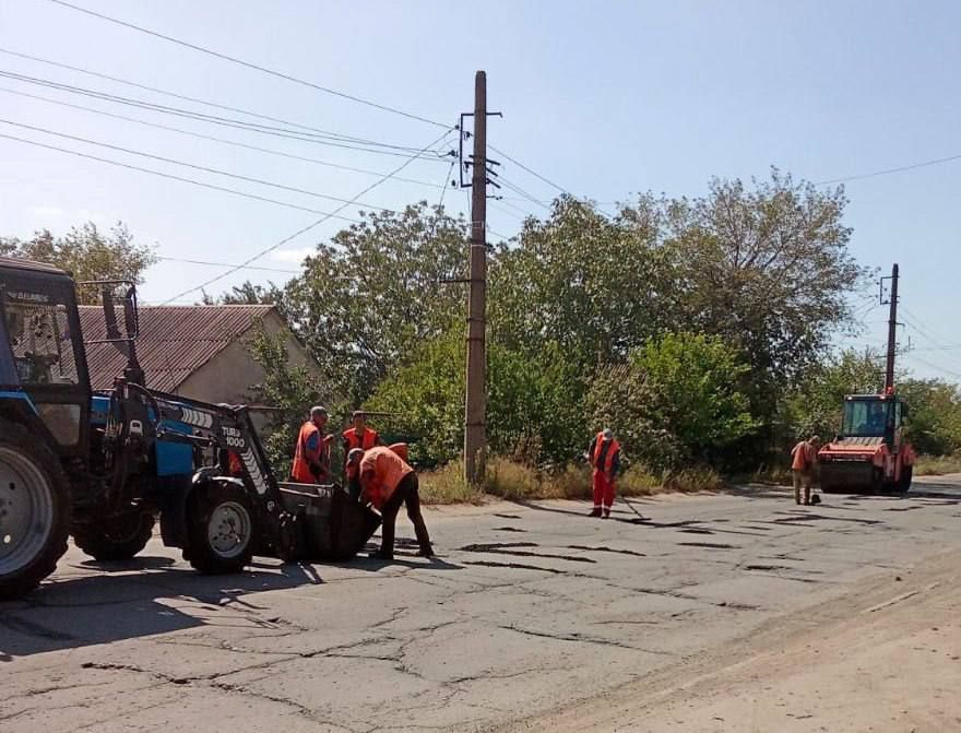 МУП «Служба дорожного хозяйства и благоустройства города Алчевска ЛНР» проводит работы на территории города МУП «Служба дорожного хозяйства и благоустройства города Алчевска ЛНР» проводит работы на территории города
