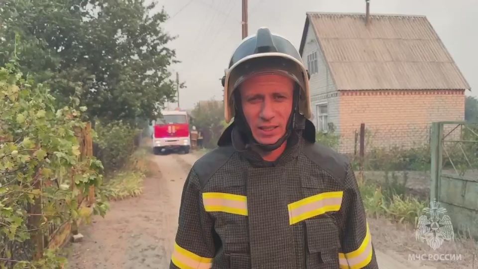 Начальник пресс-службы ГУ МЧС России по ЛНР Олег Буряк об оперативной обстановке в регионе