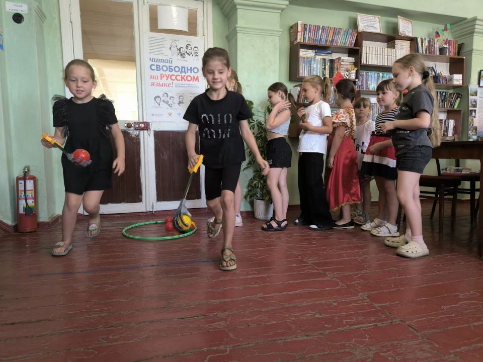 Познавательно-игровая программа для детей «Три спаса на Руси» в посёлке Дубовский Познавательно-игровая программа для детей «Три спаса на Руси» в посёлке Дубовский