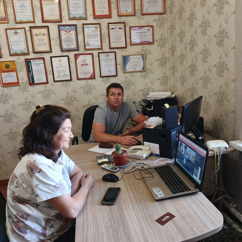 Оренбургские и перевальские артисты провели творческую встречу Оренбургские и перевальские артисты провели творческую встречу