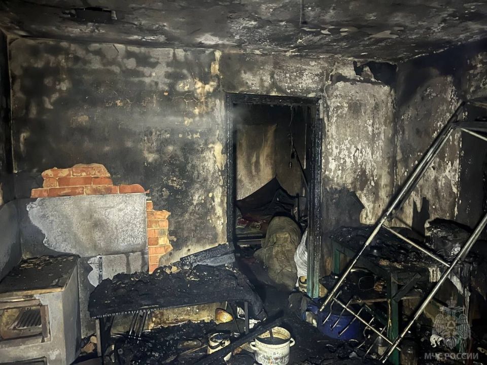 Трагический пожар в Белолуцке: мужчина погиб из-за непотушенной свечи