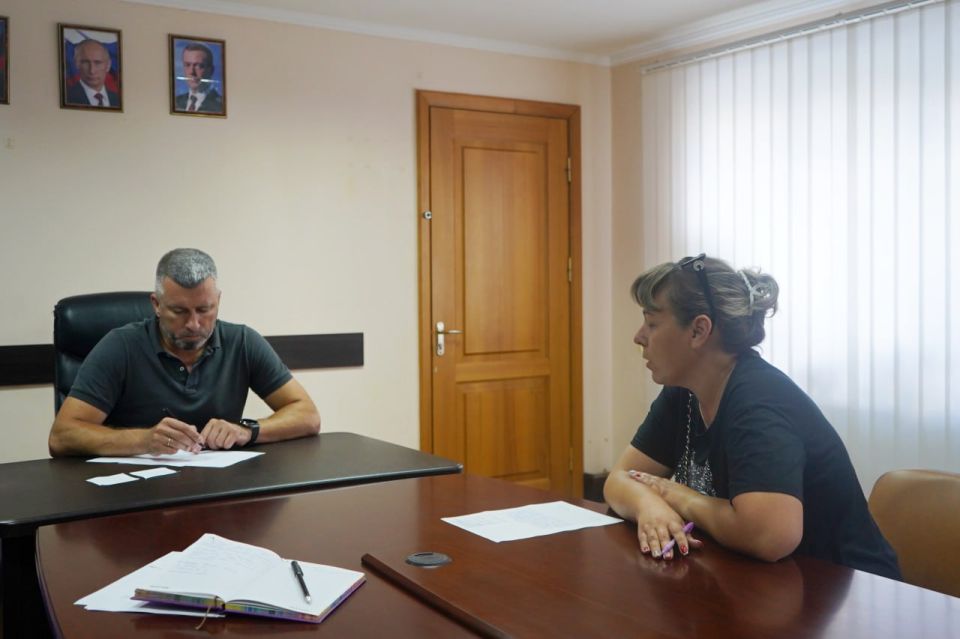 Андрей Сухачев: В формате открытого диалога провели очередной прием граждан Андрей Сухачев: В формате открытого диалога провели очередной прием граждан