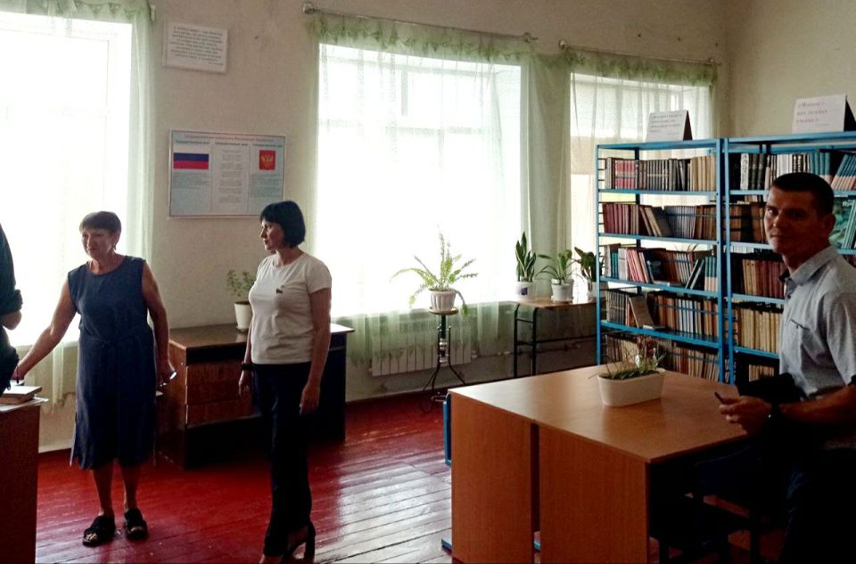 В преддверии 1 сентября на территории Беловодского муниципального округа в рамках партпроекта «Новая школа» проходит всероссийская акция «Родительская приемка» В преддверии 1 сентября на территории Беловодского муниципального округа в рамках партпроекта «Новая школа» проходит всероссийская акция «Родительская приемка»