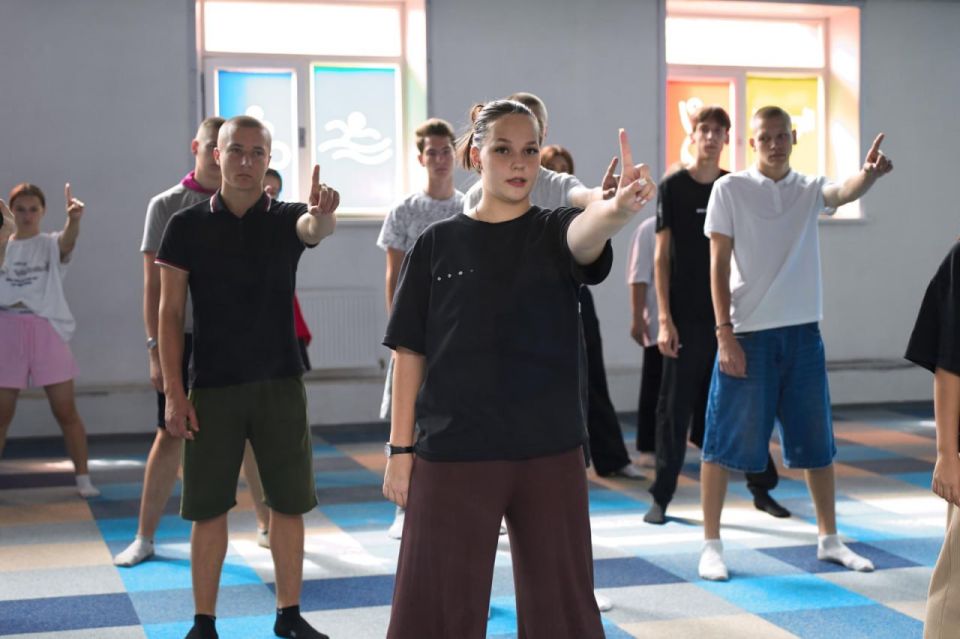 "Университетская смена" в Астрахани: новые горизонты для подростков Краснодонщины "Университетская смена" в Астрахани: новые горизонты для подростков Краснодонщины