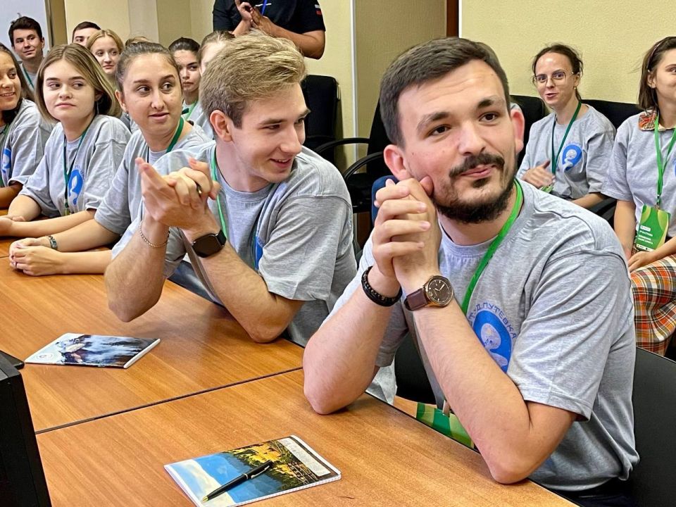 Студенты из исторических регионов отправились в Кузбасс по программе «Студ.путевка» Студенты из исторических регионов отправились в Кузбасс по программе «Студ.путевка»
