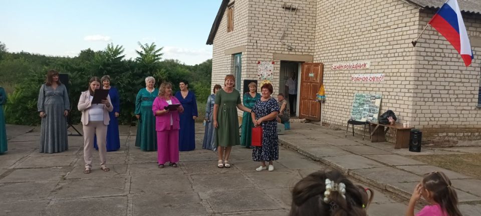 16 августа в селе Ивановка прошел праздничный День села под запоминающимся названием «Люблю тебя, моя ты деревенька!» 16 августа в селе Ивановка прошел праздничный День села под запоминающимся названием «Люблю тебя, моя ты деревенька!»
