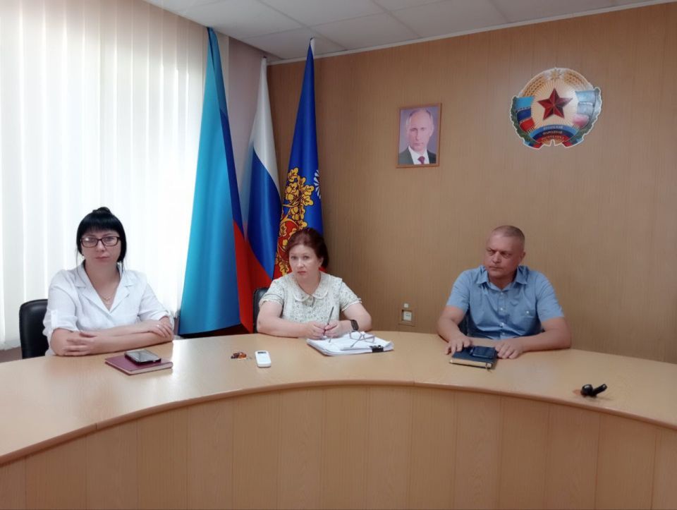 В Администрации городского округа город Ровеньки состоялось очередное заседание Рабочей группы (Штаб) по вопросу подготовки жилищного фонда, объектов теплоснабжения и социальной сферы муниципального образования к... В Администрации городского округа город Ровеньки состоялось очередное заседание Рабочей группы (Штаб) по вопросу подготовки жилищного фонда, объектов теплоснабжения и социальной сферы муниципального образования к...