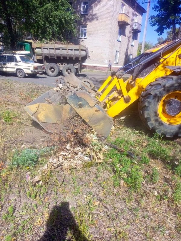 Сергей Козенко: В Краснодонском муниципальном округе продолжаются системные работы по благоустройству Сергей Козенко: В Краснодонском муниципальном округе продолжаются системные работы по благоустройству