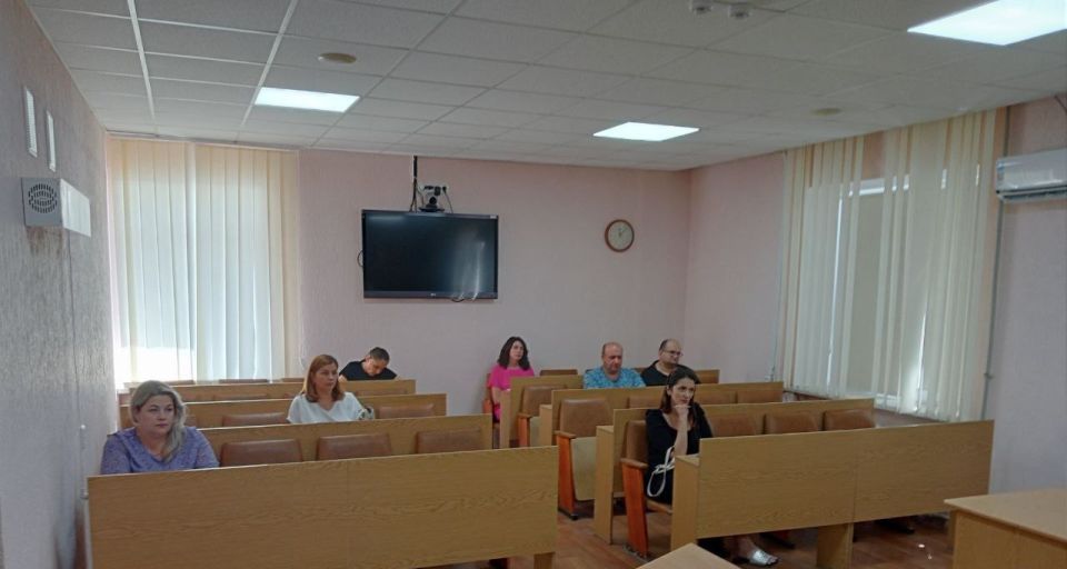 В Администрации городского округа город Ровеньки состоялось очередное заседание Рабочей группы (Штаб) по вопросу подготовки жилищного фонда, объектов теплоснабжения и социальной сферы муниципального образования к... В Администрации городского округа город Ровеньки состоялось очередное заседание Рабочей группы (Штаб) по вопросу подготовки жилищного фонда, объектов теплоснабжения и социальной сферы муниципального образования к...
