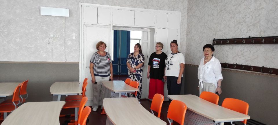 «Единая Россия» провела «Родительскую приёмку» в Ивановской гимназии «Единая Россия» провела «Родительскую приёмку» в Ивановской гимназии