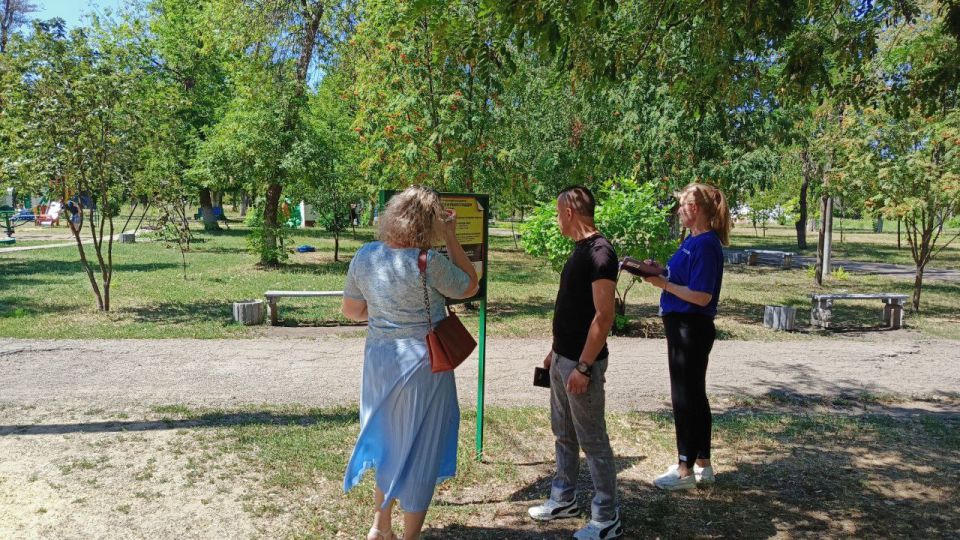 Свердловские единороссы продолжают оценивать безопасность детских площадок Свердловские единороссы продолжают оценивать безопасность детских площадок