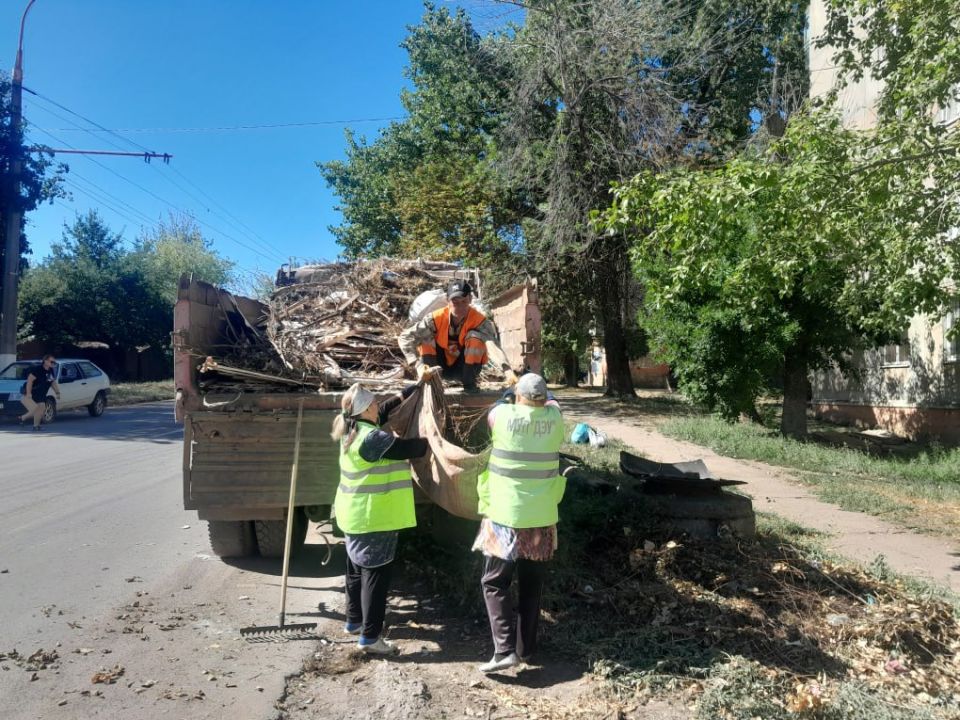 Работы по благоустройству в Молодогвардейске Работы по благоустройству в Молодогвардейске