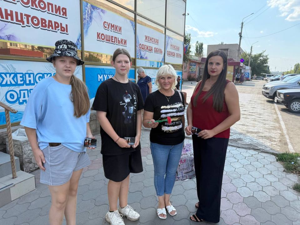 В рамках Дня памяти и поминовения жертв терроризма прошла трогательная акция, организованная активной молодежью Перевальского муниципального округа В рамках Дня памяти и поминовения жертв терроризма прошла трогательная акция, организованная активной молодежью Перевальского муниципального округа