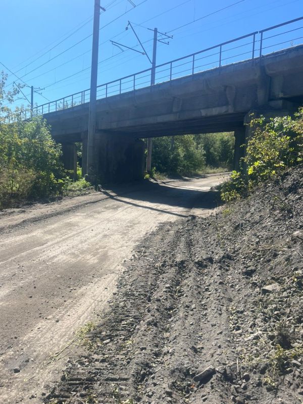 В Ровеньках продолжается капремонт ещё одного участка дороги В Ровеньках продолжается капремонт ещё одного участка дороги