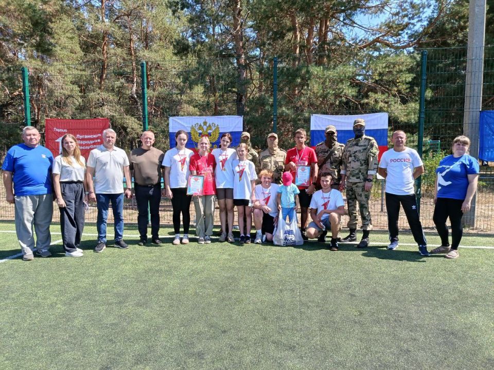 Марина Филиппова: В преддверии Дня Государственного флага, в рамках спортивного марафона «Сила России», который проходит под эгидой «Готов к труду и обороне», состоялось значимое событие для нашей молодежи, организованное... Марина Филиппова: В преддверии Дня Государственного флага, в рамках спортивного марафона «Сила России», который проходит под эгидой «Готов к труду и обороне», состоялось значимое событие для нашей молодежи, организованное...