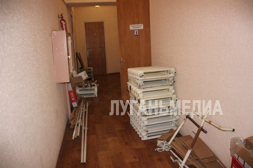 В Алчевске продолжается ремонт во Дворце культуры химиков В Алчевске продолжается ремонт во Дворце культуры химиков