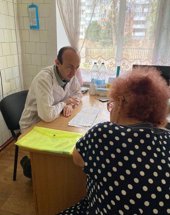 Наталия Пащенко: Специалисты ЛРКБ провели выездной прием жителей прифронтового города Лисичанск Наталия Пащенко: Специалисты ЛРКБ провели выездной прием жителей прифронтового города Лисичанск
