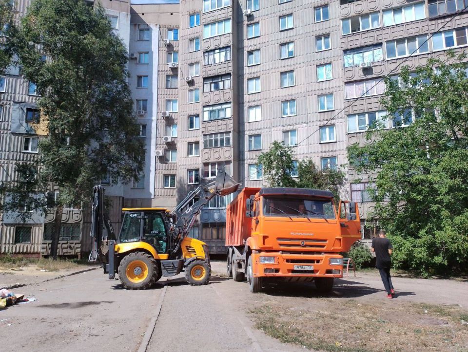 В Алчевске продолжается уборка мусора возле точек сбора коммунальных отходов и ликвидация несанкционированных свалок В Алчевске продолжается уборка мусора возле точек сбора коммунальных отходов и ликвидация несанкционированных свалок