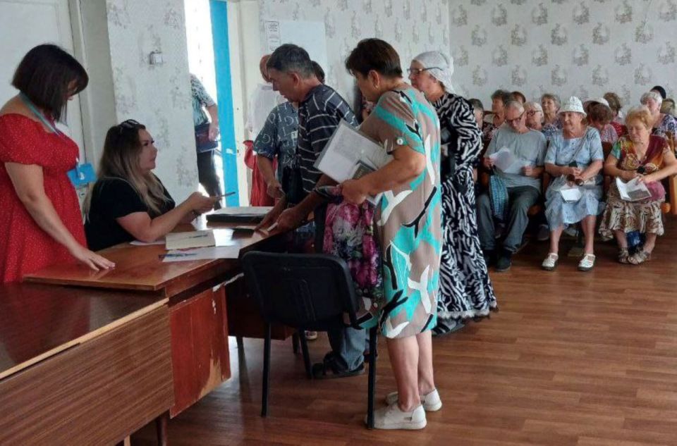 Выездная встреча по вопросам занятости в пгт Семейкино Выездная встреча по вопросам занятости в пгт Семейкино