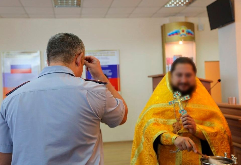 Сотрудники УФСИН России по Луганской Народной Республике отметили праздник Преображения Господня Сотрудники УФСИН России по Луганской Народной Республике отметили праздник Преображения Господня