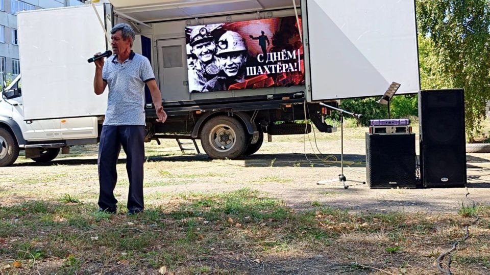 Сергей Колягин: Цикл выездных праздничных мероприятий на территории городского округа Первомайск с участием многофункционального мобильного культурного центра «Автоклуб» продолжается! Сергей Колягин: Цикл выездных праздничных мероприятий на территории городского округа Первомайск с участием многофункционального мобильного культурного центра «Автоклуб» продолжается!