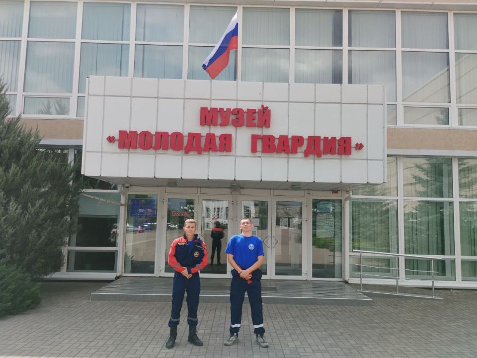 Сегодня, 22 августа, с глубоким трепетом и гордостью отмечается День Государственного флага Российской Федерации — величественного символа единства, силы и славы нашей великой Родины Сегодня, 22 августа, с глубоким трепетом и гордостью отмечается День Государственного флага Российской Федерации — величественного символа единства, силы и славы нашей великой Родины