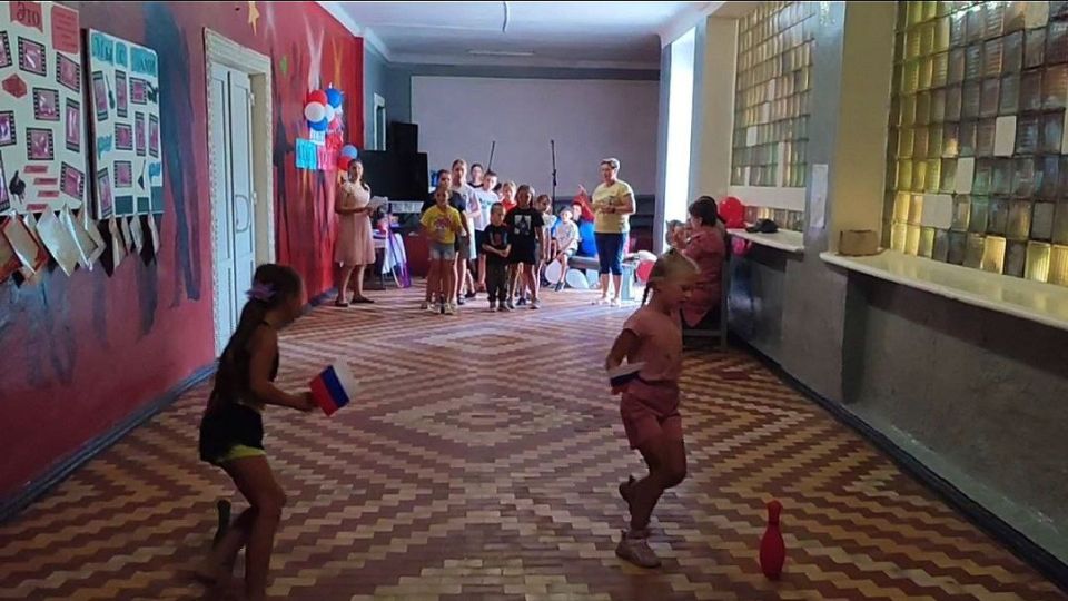 « Веселые старты с флагом России!» « Веселые старты с флагом России!»