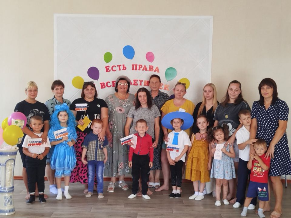 Важные вопросы защиты прав детей и летней безопасности обсудили в Нагольно-Тарасовском УВК Важные вопросы защиты прав детей и летней безопасности обсудили в Нагольно-Тарасовском УВК