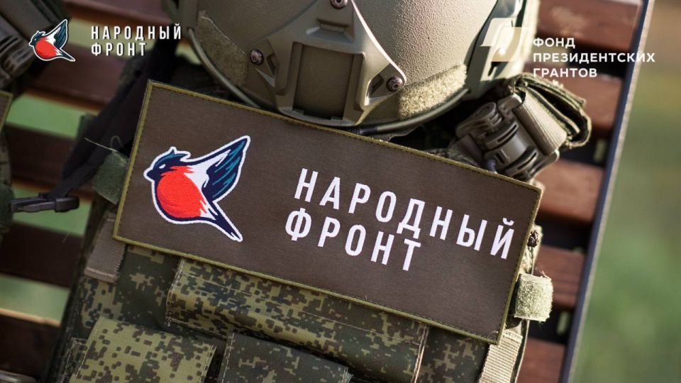 Луганск отметил День Российского флага фестивалем «Триколор»! Луганск отметил День Российского флага фестивалем «Триколор»!