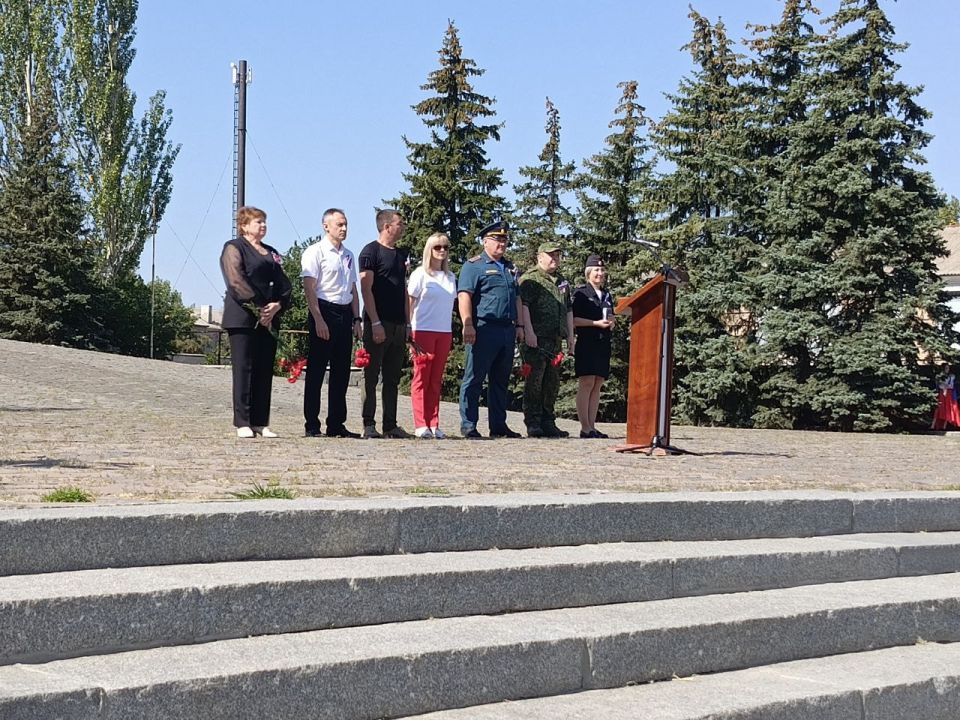 Торжественное вручение паспортов РФ в Ровеньках! Торжественное вручение паспортов РФ в Ровеньках!