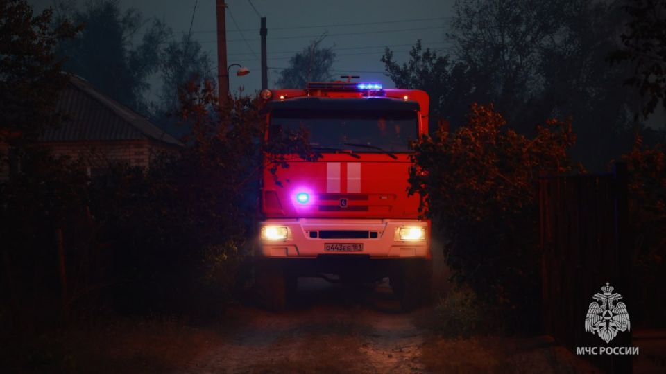Масштабный пожар в Станично-Луганском районе ликвидирован