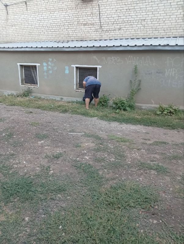 Утро в Ровеньках: Коммунальщики в деле! Утро в Ровеньках: Коммунальщики в деле!
