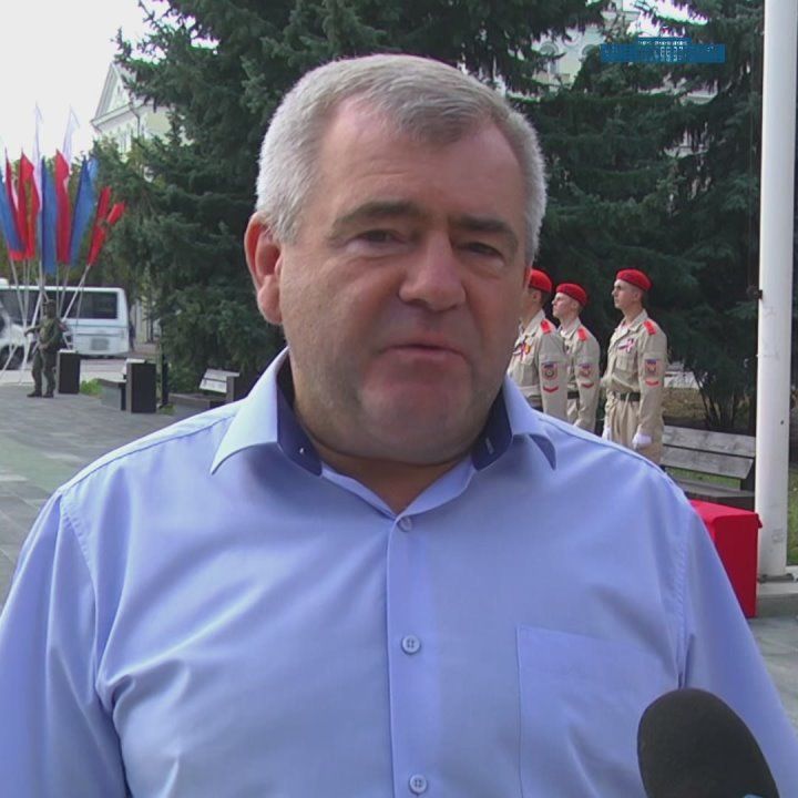 Триколор, который объединяет