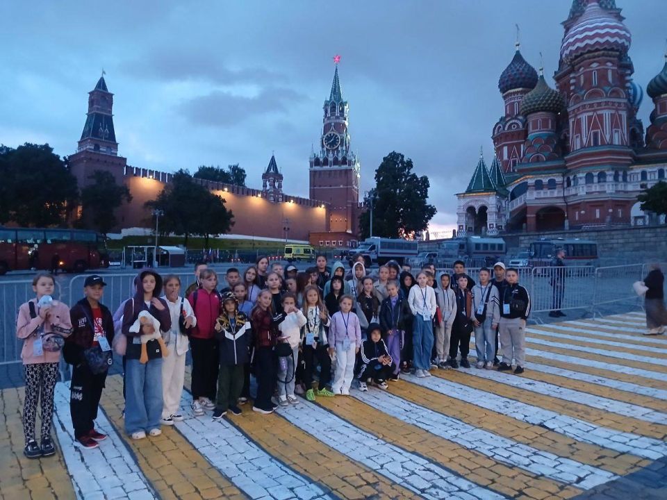 Ученики Белокуракинской школы №1 покорили Москву: космические открытия и исторические погружения! Ученики Белокуракинской школы №1 покорили Москву: космические открытия и исторические погружения!