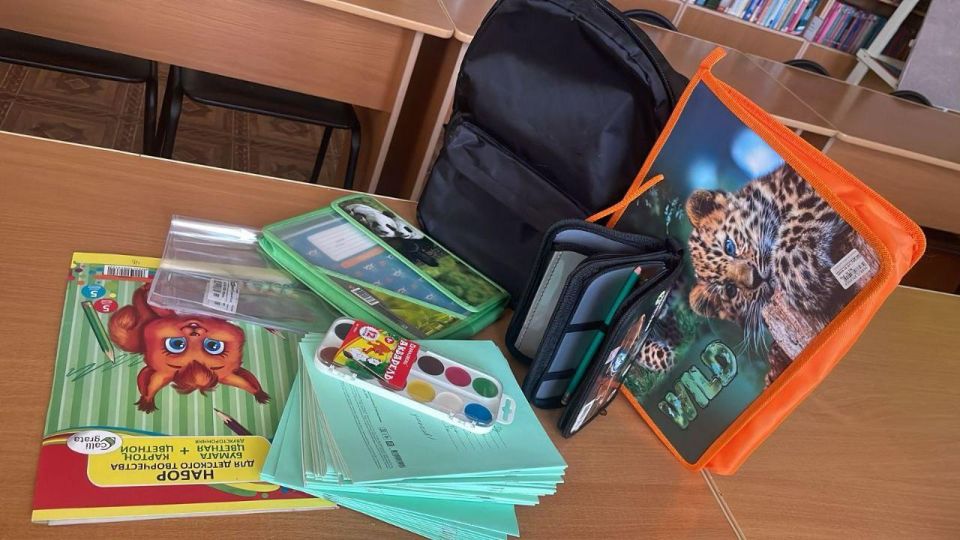 Оренбуржцы собрали гумпомощь для юных перевальчан Оренбуржцы собрали гумпомощь для юных перевальчан