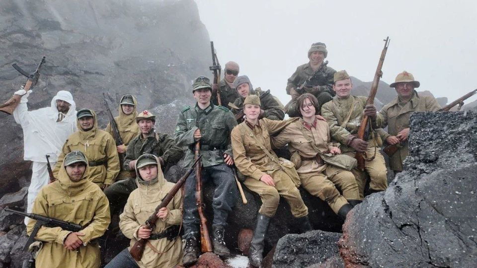 «Заоблачный фронт» подошёл к своему завершению на Эльбрусе «Заоблачный фронт» подошёл к своему завершению на Эльбрусе