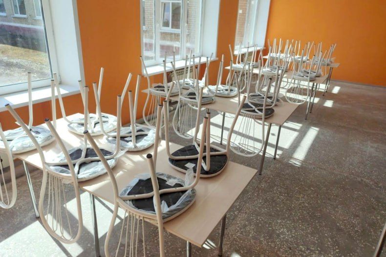 Силами шефа-региона обновляется основной корпус, входная группа и пищеблок Силами шефа-региона обновляется основной корпус, входная группа и пищеблок