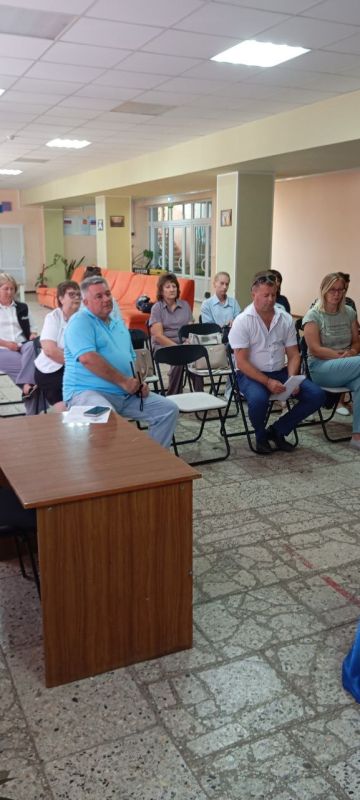 21.08.2025г. состоялось XXXVIII заседание Совета муниципального округа муниципальное образование Троицкий муниципальный округ Луганской Народной Республики 21.08.2025г. состоялось XXXVIII заседание Совета муниципального округа муниципальное образование Троицкий муниципальный округ Луганской Народной Республики