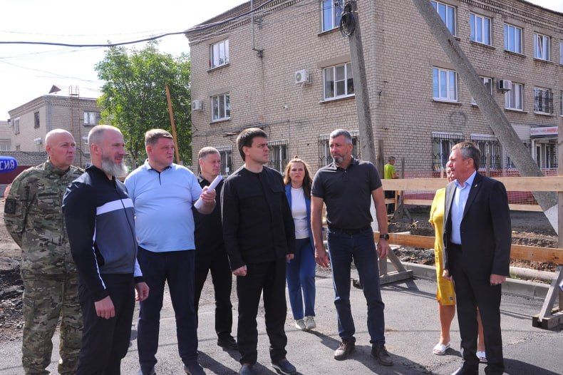 Губернатор Красноярского края оценил ход строительных работ в Свердловском колледже Губернатор Красноярского края оценил ход строительных работ в Свердловском колледже