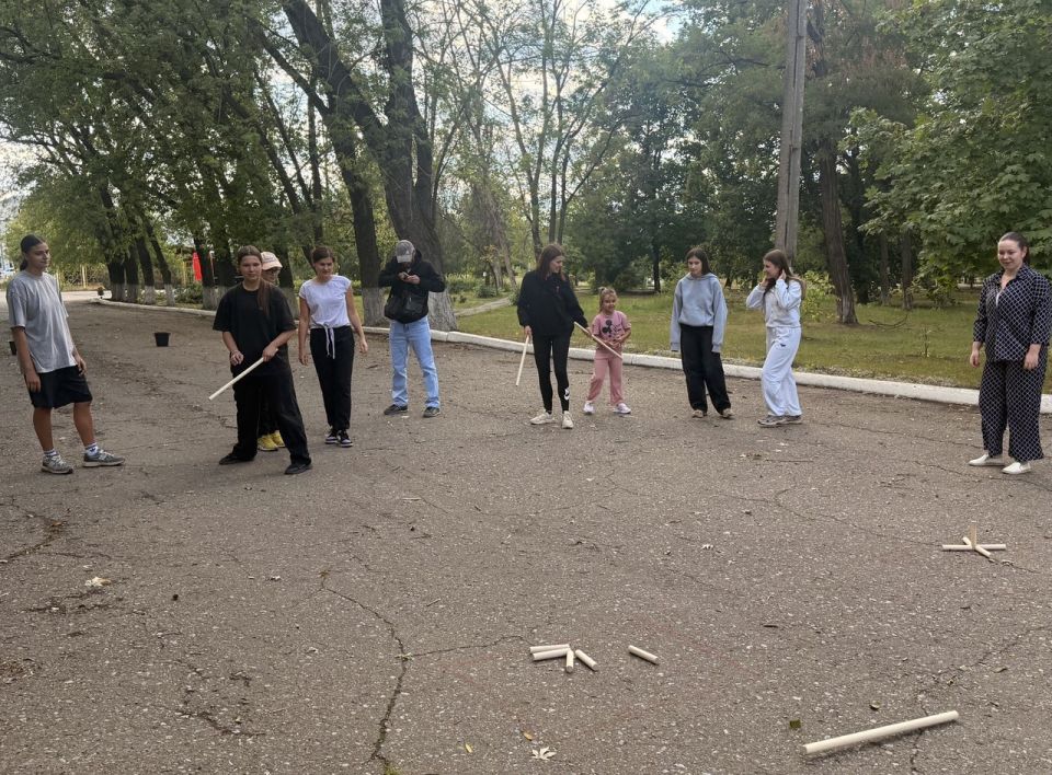 В Кировске продолжает своё движение всероссийский спортивный марафон «Сила России», инициированный активистами партии «Единая Россия» В Кировске продолжает своё движение всероссийский спортивный марафон «Сила России», инициированный активистами партии «Единая Россия»