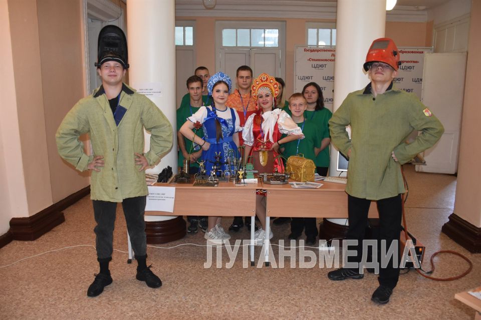 Стартовал патриотический форум «Стаханов трудовой» Стартовал патриотический форум «Стаханов трудовой»
