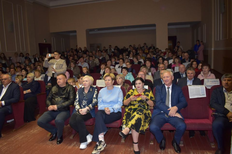 23 августа 2025 года Краснозоренский район Орловской области отметил свое сорокалетие со дня основания 23 августа 2025 года Краснозоренский район Орловской области отметил свое сорокалетие со дня основания