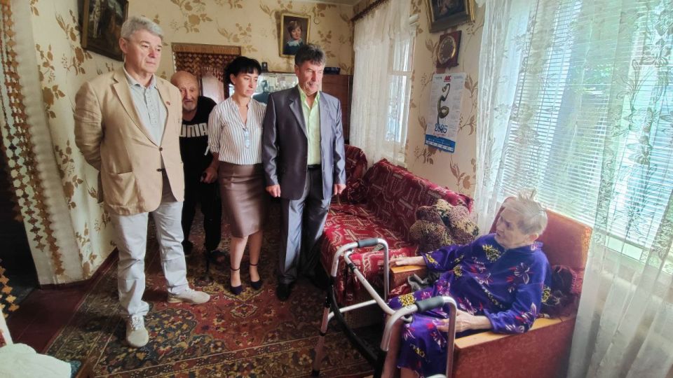 Сегодня в Валуйском отделе жизнеобеспечения прошел выездной прием граждан Сегодня в Валуйском отделе жизнеобеспечения прошел выездной прием граждан