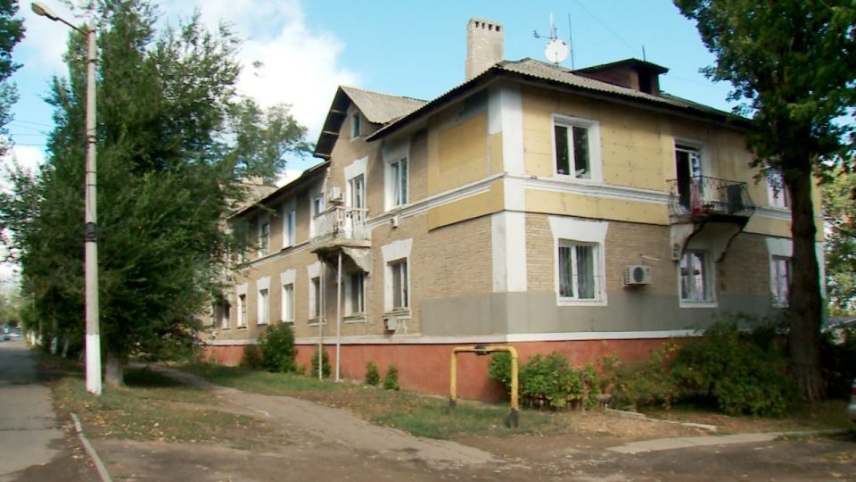 Участок водовода в квартале Титова Участок водовода в квартале Титова
