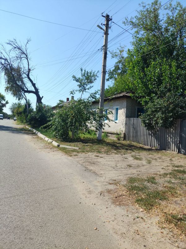 Глава Старобельского муниципального округа Владимир Чернев поручил работникам МБУ Центр "Благоустройство" провести анализ потребности в покосе травы на территории города Старобельск Глава Старобельского муниципального округа Владимир Чернев поручил работникам МБУ Центр "Благоустройство" провести анализ потребности в покосе травы на территории города Старобельск