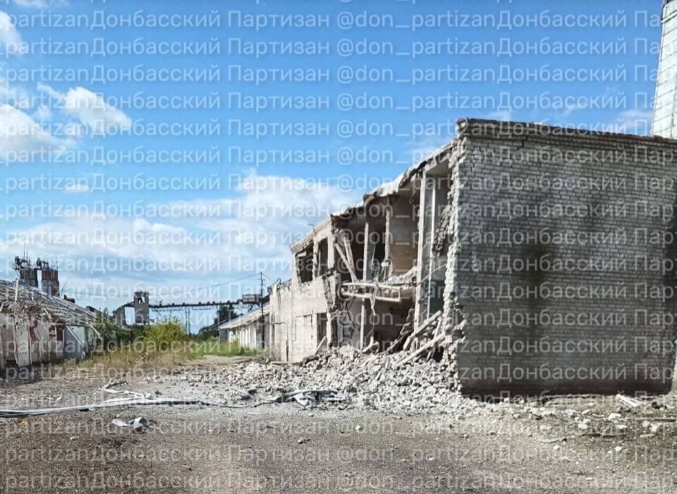 Новые подробности ударов ВС РФ по объектам врага в окрестностях Доброполья Новые подробности ударов ВС РФ по объектам врага в окрестностях Доброполья