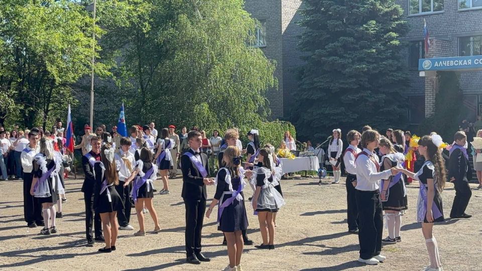 Светлана Гребенькова: Победы учеников и учителей – гордость города Светлана Гребенькова: Победы учеников и учителей – гордость города